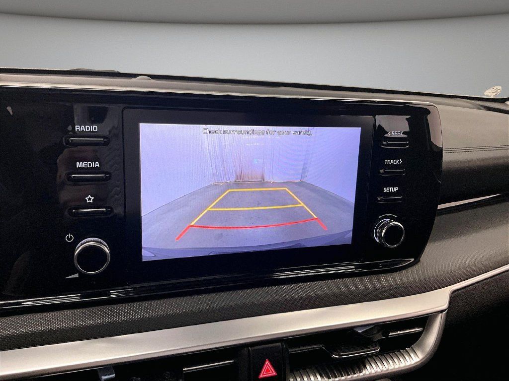 Used 2022 Kia K5 LXS FWD image 14