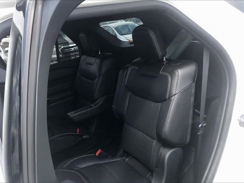 Used 2022 Ford Explorer ST w/ Equipment Group 401A image 19