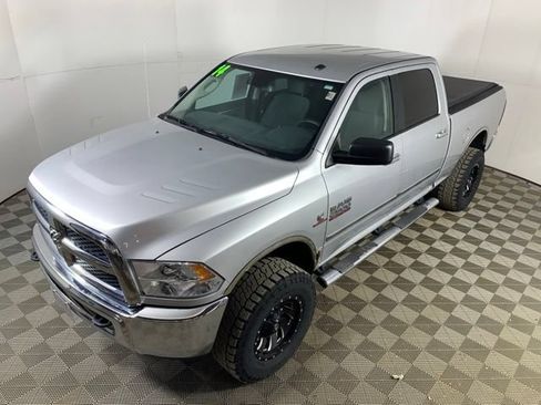 Used 2014 RAM 2500 SLT AWD/4WD image 13