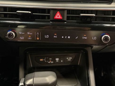 Used 2025 Kia K5 GT-Line w/ GT-Line Premium Package FWD image 31