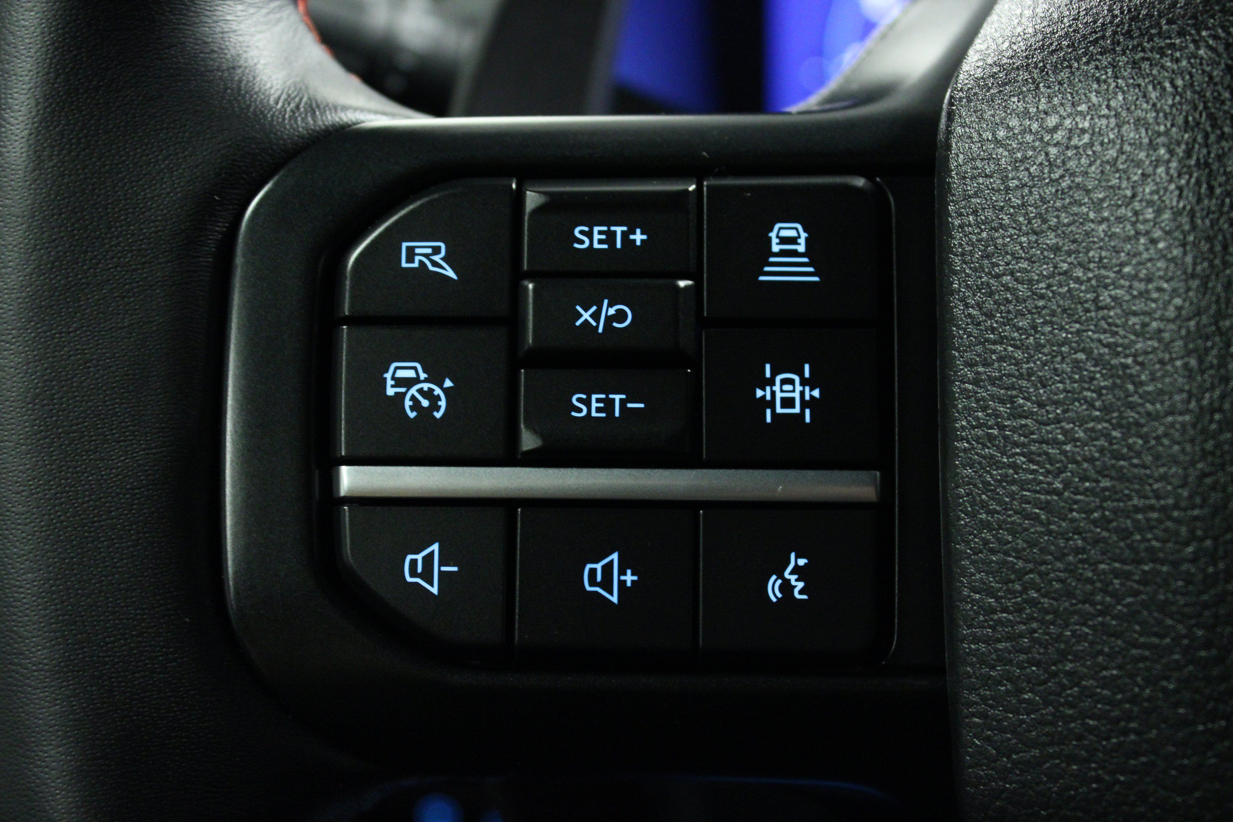 Used 2025 Ford F150 Raptor AWD/4WD image 21