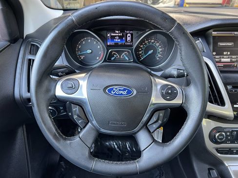 Used 2012 Ford Focus SEL image 14