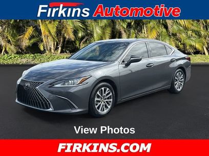 Used 2022 Lexus ES 350 w/ Accessory Package 2