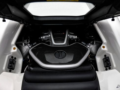 Used 2013 McLaren MP4-12C Spider image 92