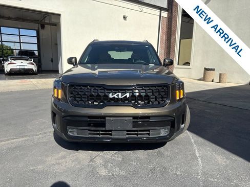 Used 2024 Kia Telluride SX Prestige X-Line AWD/4WD image 2