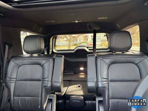 Used 2024 Lincoln Navigator Reserve image 8