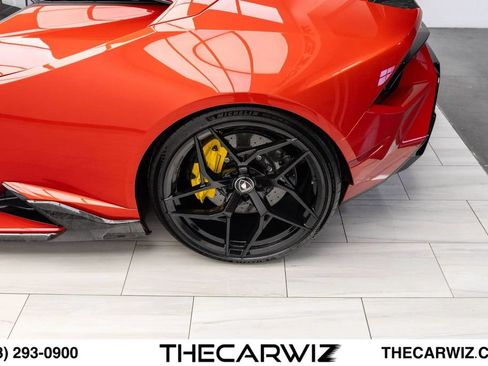 Used 2023 Lamborghini Huracan Tecnica RWD image 18