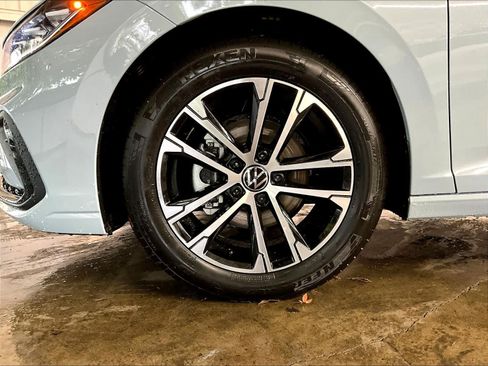 New 2026 Volkswagen Jetta Sport FWD image 9