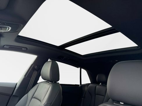 New 2026 Audi Q8 Premium Plus image 22