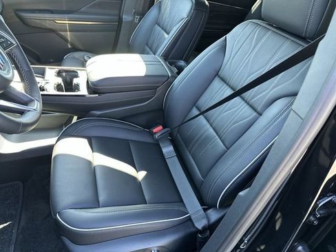 New 2026 Buick Enclave Avenir w/ Super Cruise Package AWD/4WD image 15
