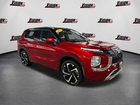 Used 2023 Mitsubishi Outlander SEL image 3