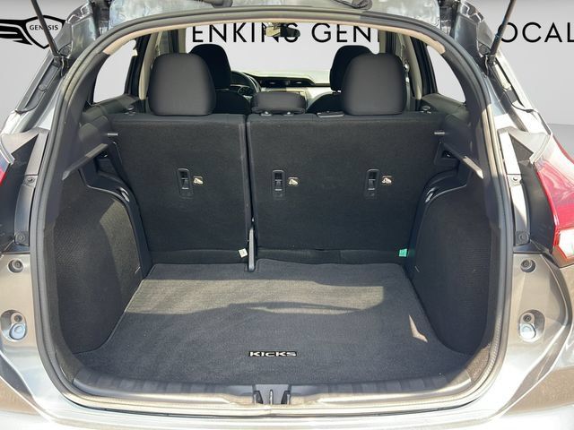 Used 2024 Nissan Kicks S FWD image 9