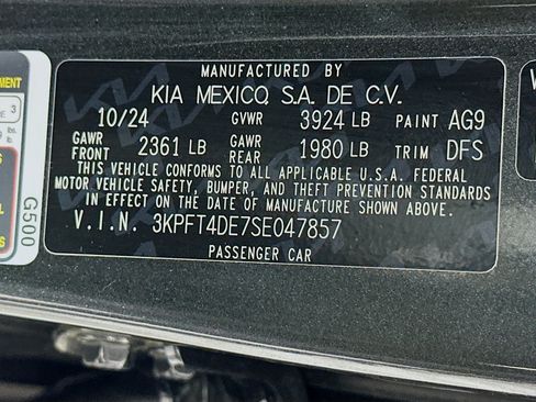 Used 2025 Kia K4 LXS image 12