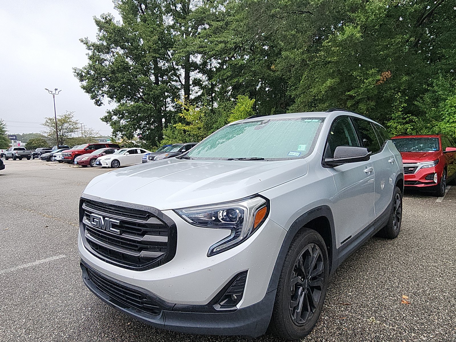 Used 2020 GMC Terrain SLT w/ Preferred Package FWD image 1