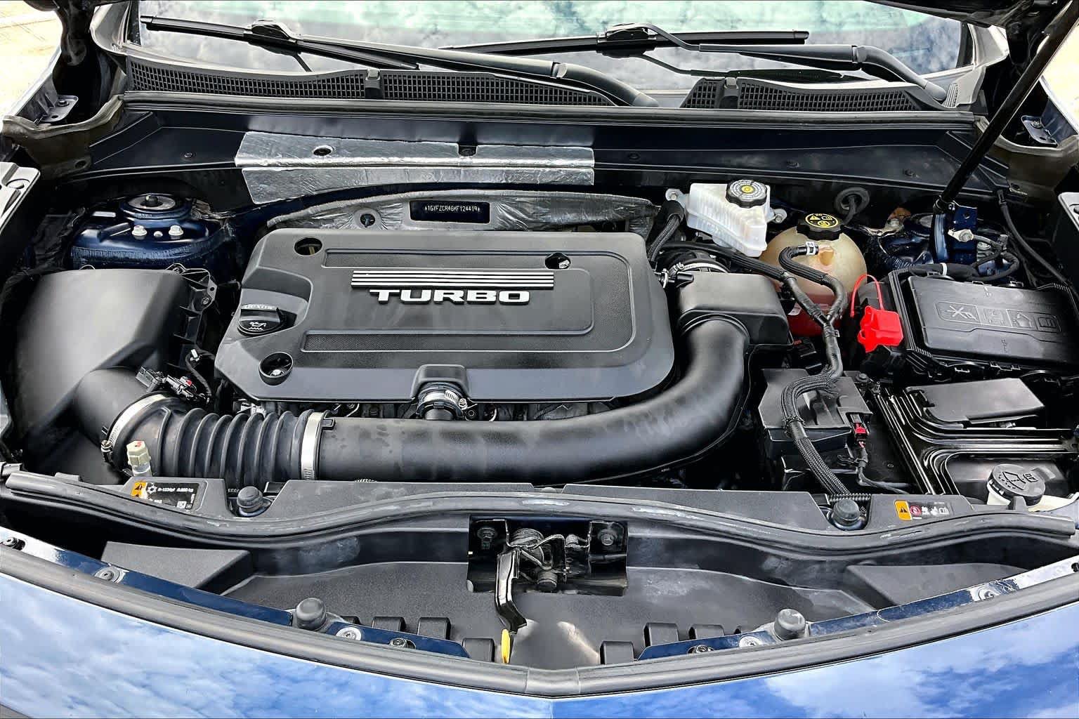 Used 2019 Cadillac XT4 Premium Luxury FWD image 31