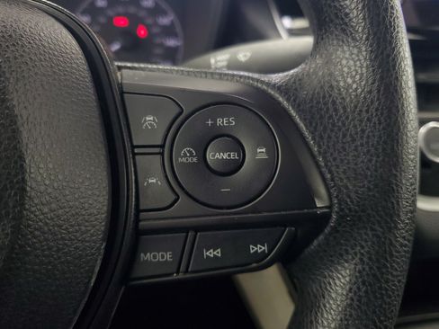 Used 2024 Toyota Corolla LE FWD image 24