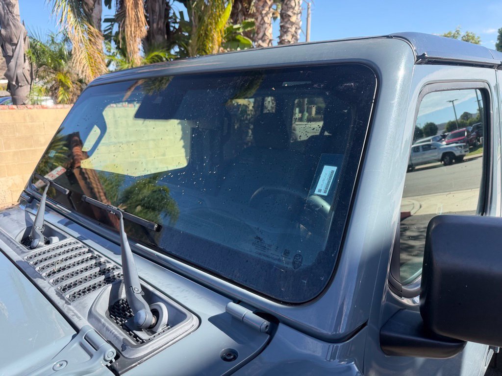Used 2024 Jeep Wrangler Unlimited AWD/4WD image 10