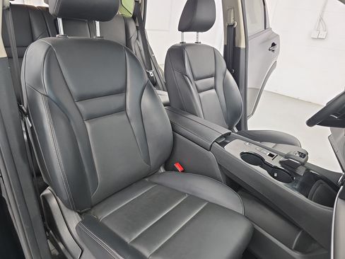 Certified 2023 Nissan Rogue SV w/ SV Premium B Package FWD image 10