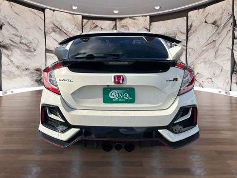 Used 2021 Honda Civic Type R image 6