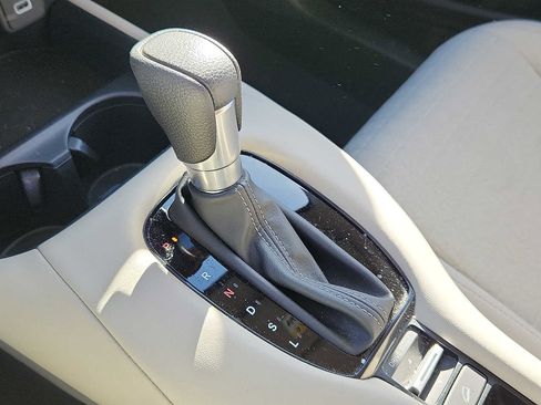 Certified 2023 Honda HR-V LX image 14