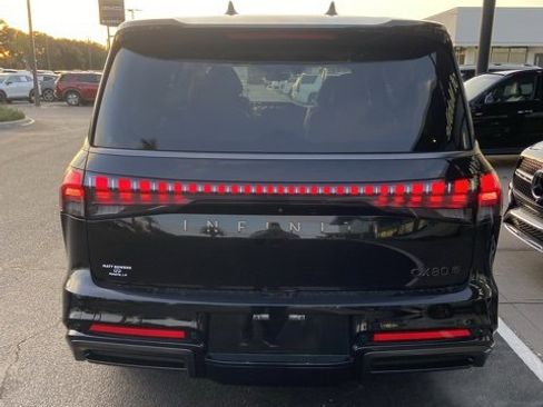 Used 2025 INFINITI QX80 Autograph image 3