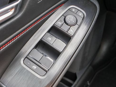 New 2026 Nissan Sentra SR FWD image 15