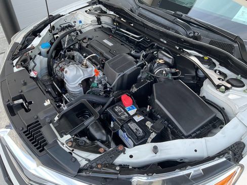 Used 2016 Honda Accord Sport image 47