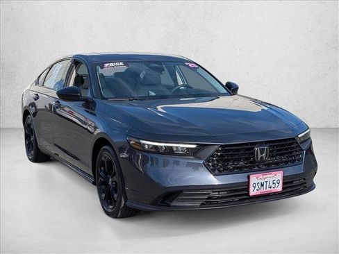 Used 2025 Honda Accord SE image 3