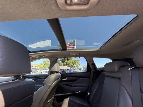 Used 2020 Hyundai Santa Fe SEL FWD image 28