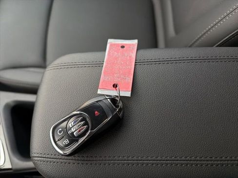 Used 2024 Buick Encore GX Sport Touring w/ Comfort Package image 28