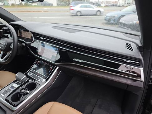 Used 2022 Audi Q7 2.0T Premium Plus w/ Premium Plus Package image 42