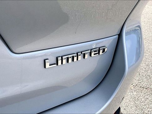 Used 2021 Jeep Grand Cherokee L Limited image 11