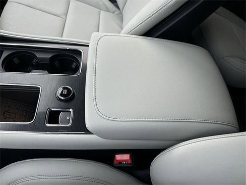 New 2026 Lincoln Aviator Premiere image 21