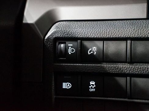 Certified 2024 Toyota Tacoma SR5 image 25