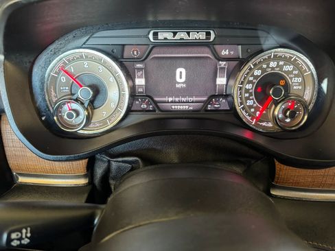 Used 2020 RAM 1500 Limited image 14