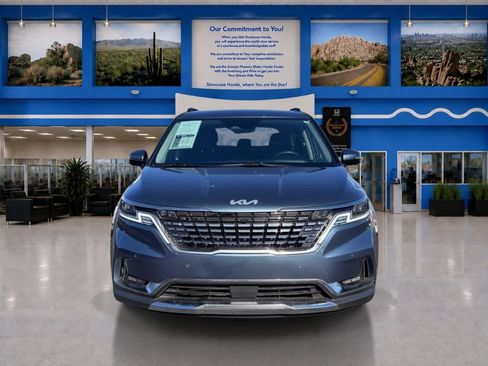 Used 2023 Kia Carnival SX Prestige FWD image 6