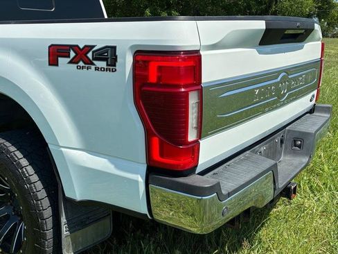 Used 2021 Ford F250 King Ranch w/ King Ranch Ultimate Package AWD/4WD image 12