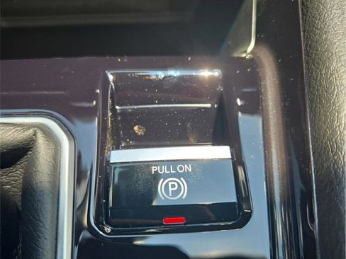 New 2025 Jeep Compass Latitude image 22