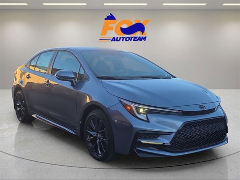 New 2026 Toyota Corolla SE image 7