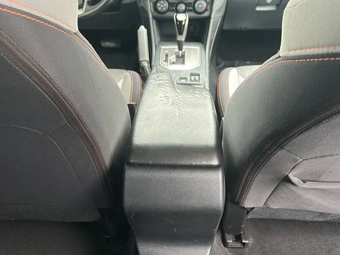 Used 2018 Subaru Crosstrek 2.0i Premium AWD/4WD image 27