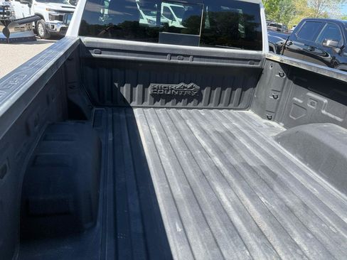 Used 2023 Chevrolet Silverado 1500 High Country w/ Max Trailering Package AWD/4WD image 9
