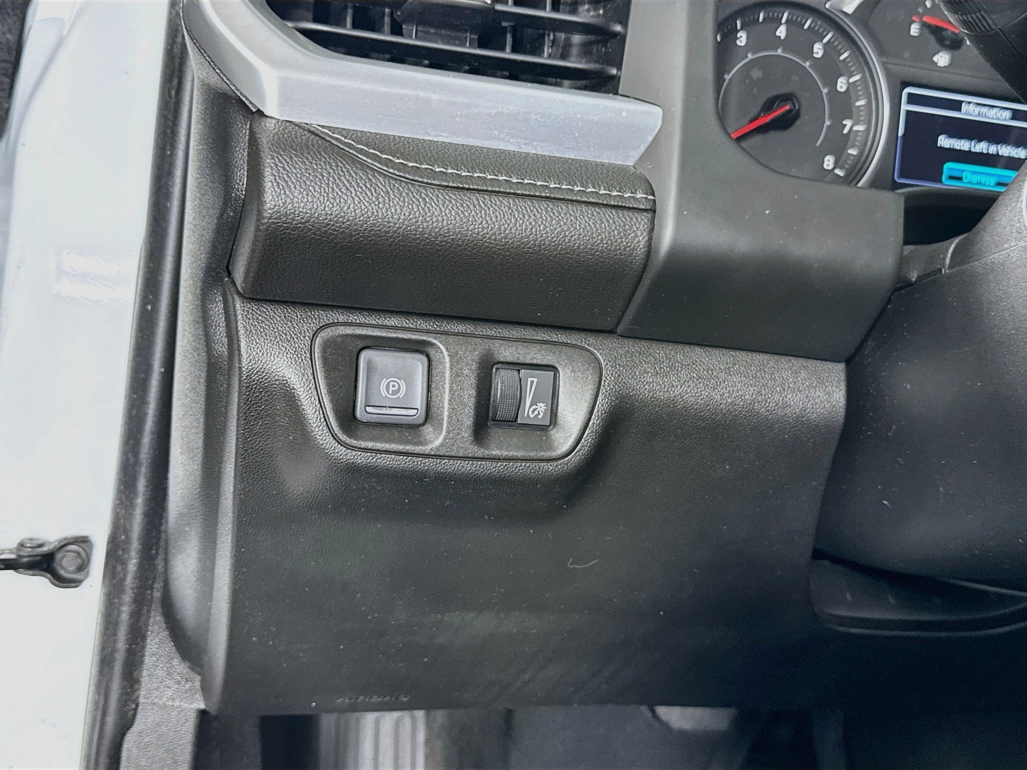 Used 2019 GMC Acadia SLE AWD/4WD image 11