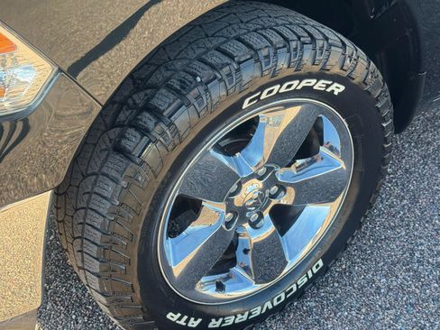 Used 2017 RAM 1500 Big Horn image 6