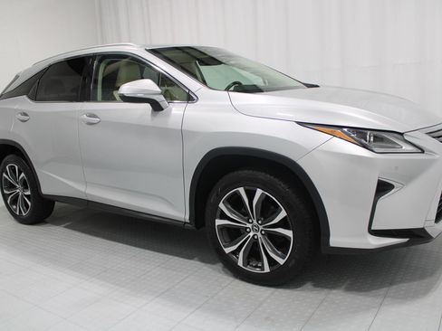 Used 2019 Lexus RX 350 AWD w/ Navigation Package image 4
