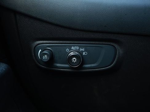 Used 2024 Chevrolet Equinox LT image 15