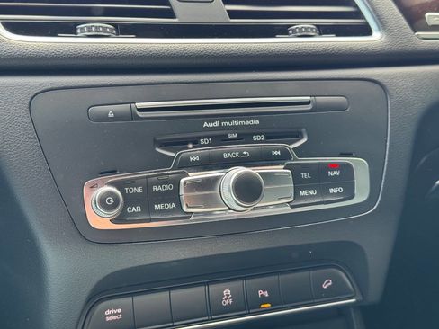 Used 2018 Audi Q3 2.0T Premium Plus w/ Premium Plus Package image 30