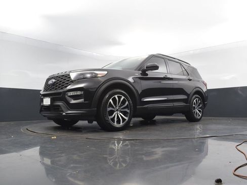Used 2022 Ford Explorer ST-Line w/ Class IV Trailer Tow Package image 47