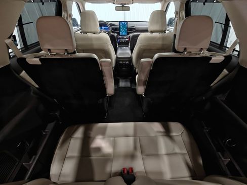 Used 2023 Ford Explorer Platinum w/ Technology Package image 37