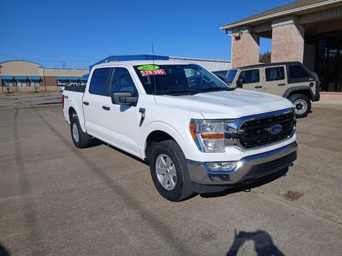 Used 2022 Ford F150 XLT AWD/4WD image 2