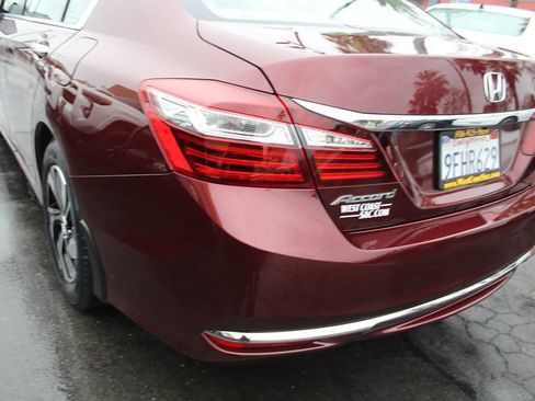 Used 2016 Honda Accord LX image 14